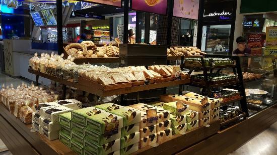 Lavender Cafe 1 Utama